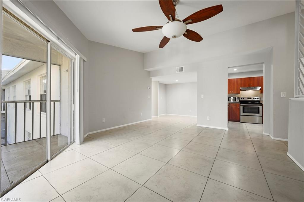 GRANADA LAKES - Residential