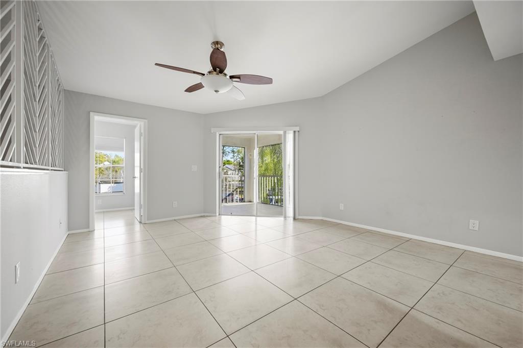 GRANADA LAKES - Residential