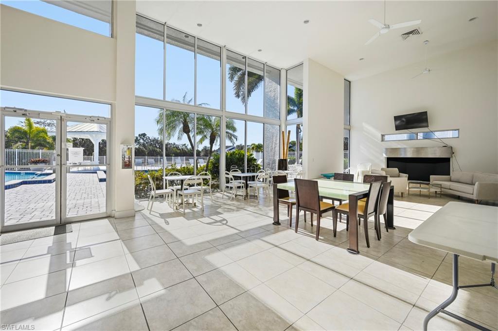 GRANADA LAKES - Residential