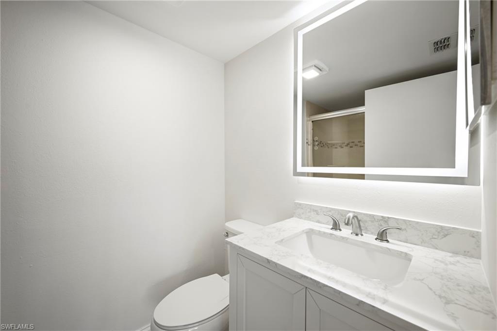 GRANADA LAKES - Residential