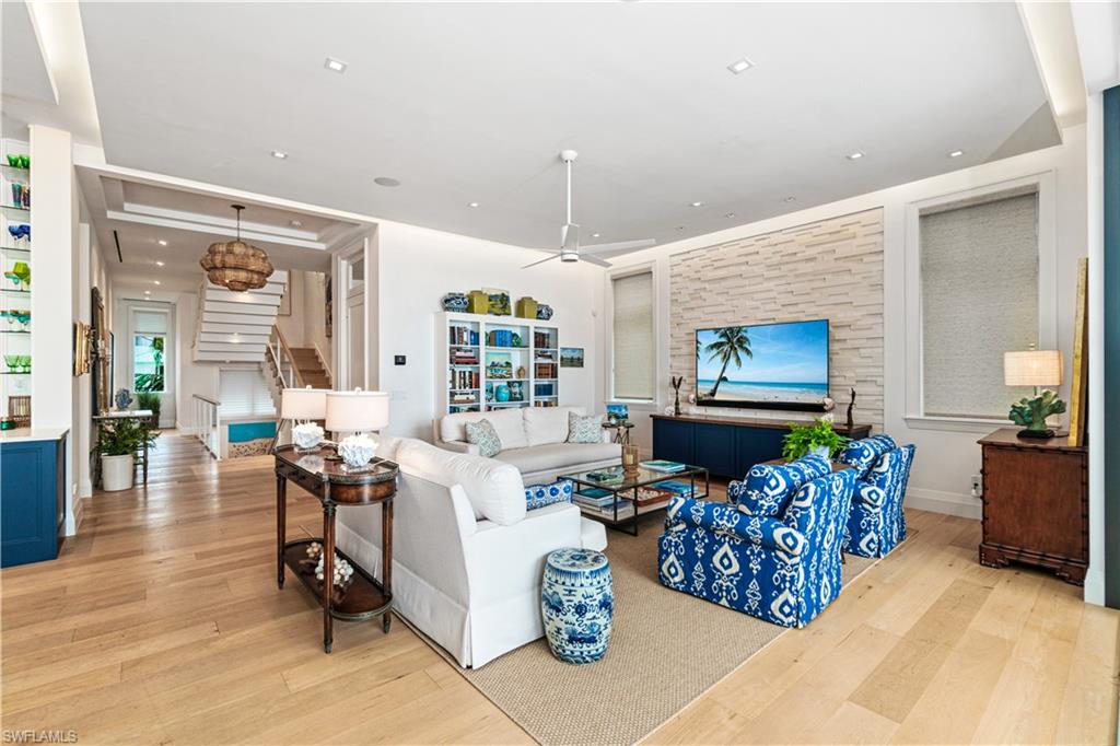 BONITA BEACH - Residential