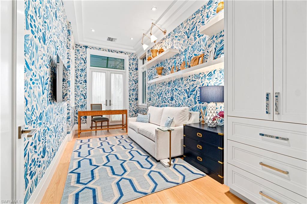 BONITA BEACH - Residential