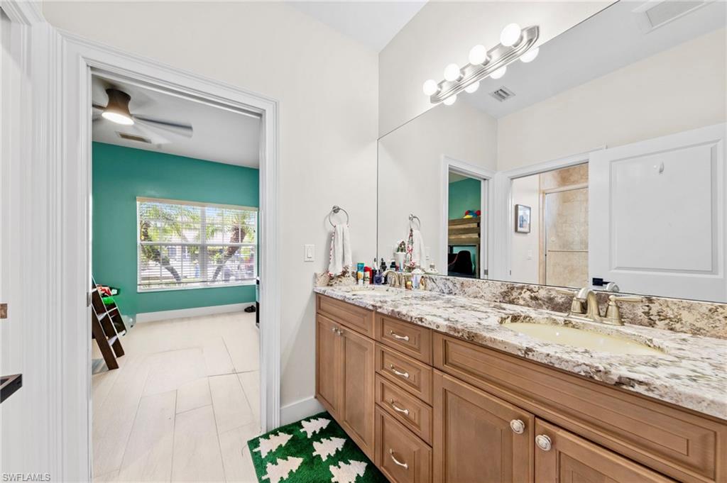 NAPLES PARK - Residential