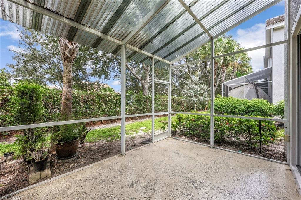 VERONA POINTE - Residential