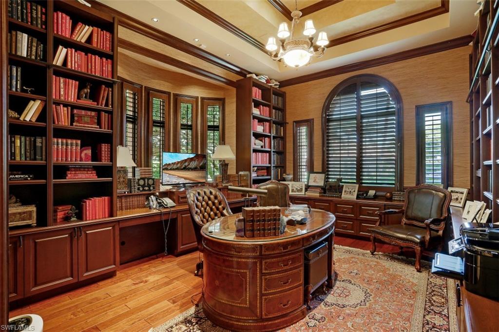 ESTATES AT BAY COLONY GOLF CLUB - Residential