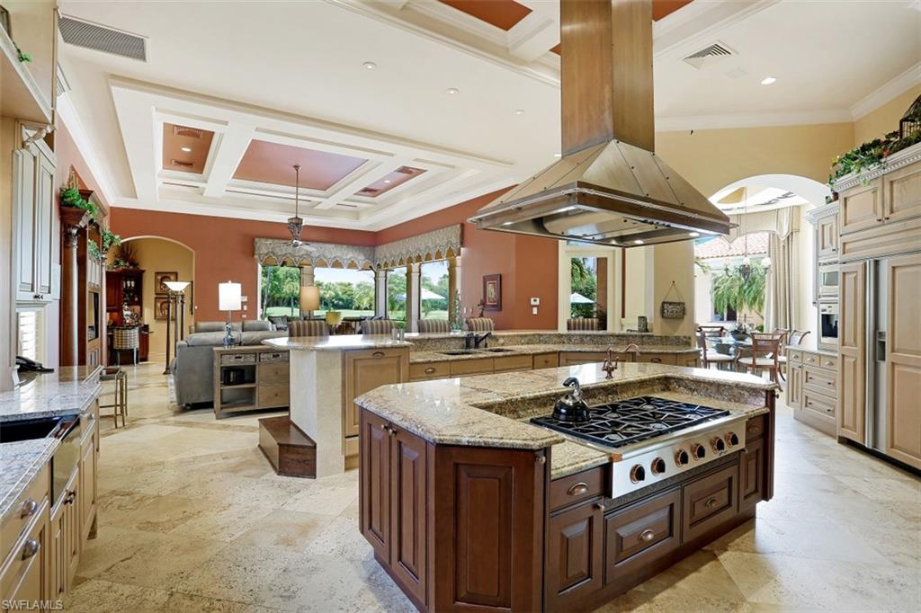 ESTATES AT BAY COLONY GOLF CLUB - Residential