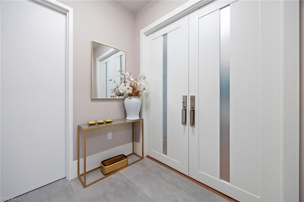 NAUTILUS NAPLES - Residential