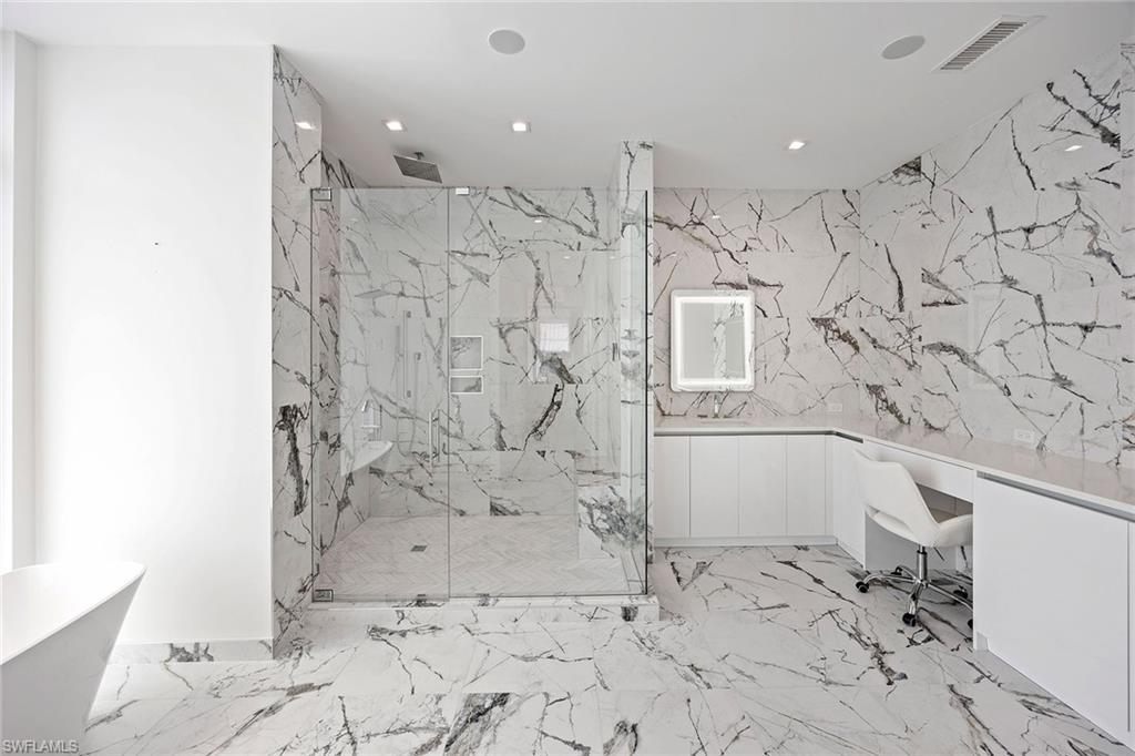 NAUTILUS NAPLES - Residential