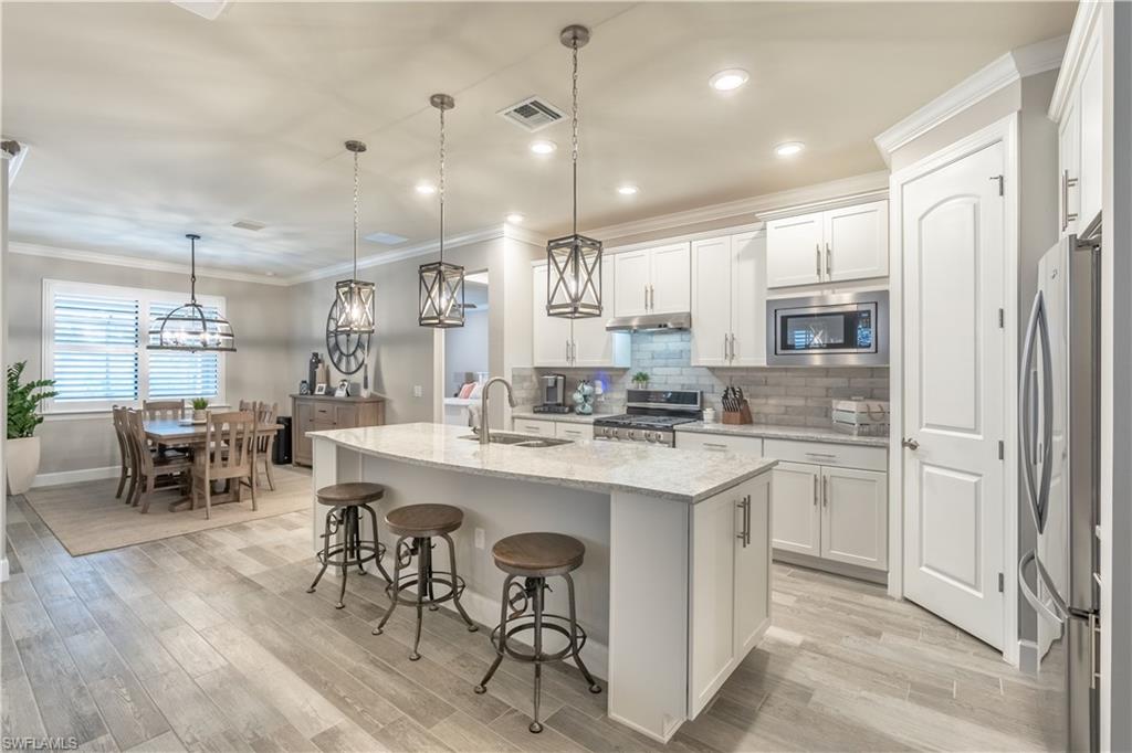 7473 Winding Cypress DR