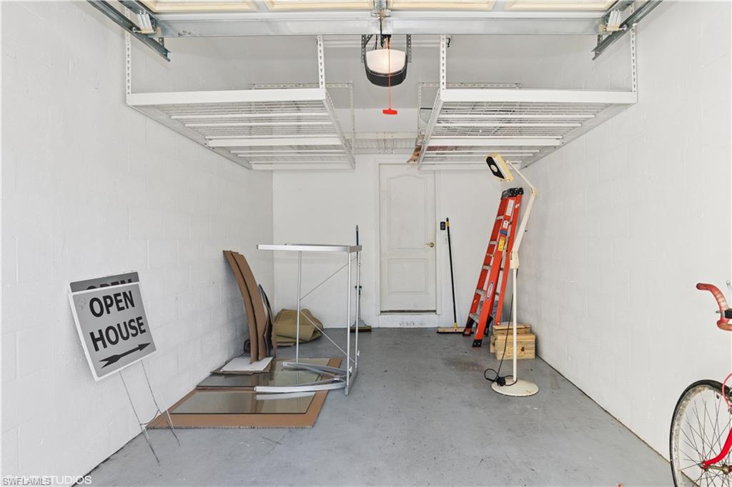 CALAIS - Residential Lease