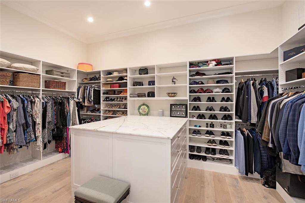 MOORINGS - Residential