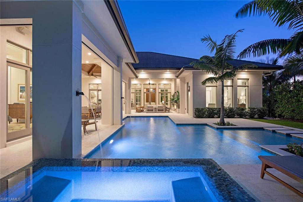 MOORINGS - Residential