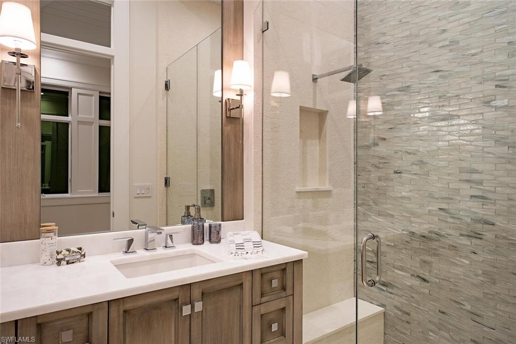 MOORINGS - Residential