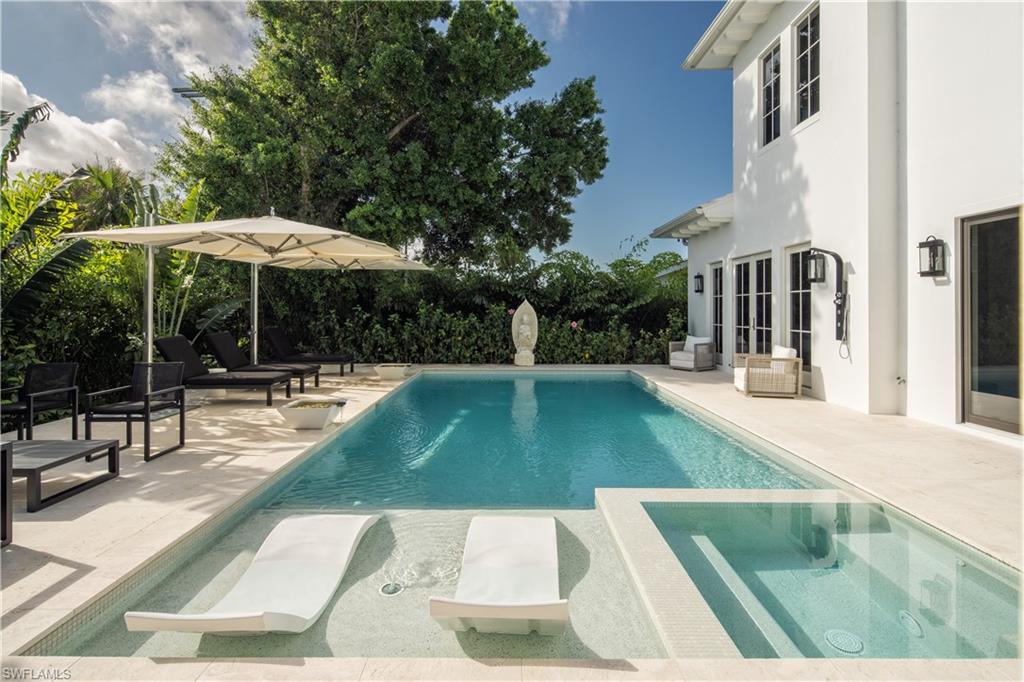 PARK SHORE - Residential