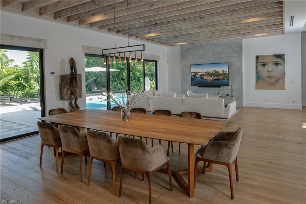 PARK SHORE - Residential