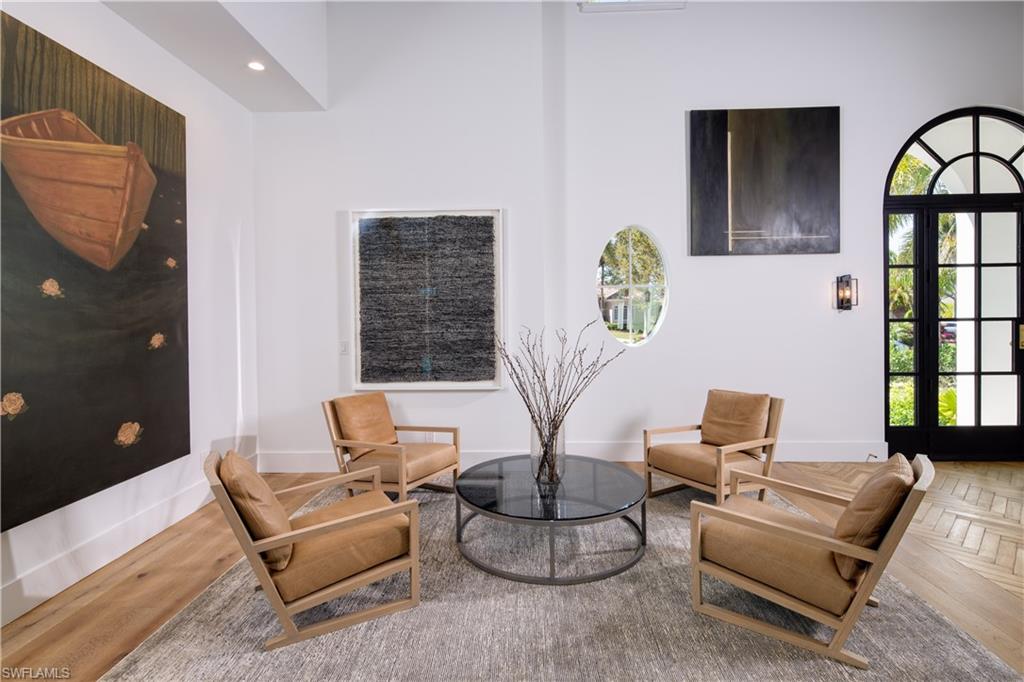 PARK SHORE - Residential