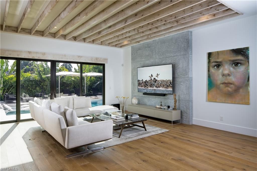 Photo of 3770 Crayton RD, NAPLES, FL 34103 (MLS # 226005574)