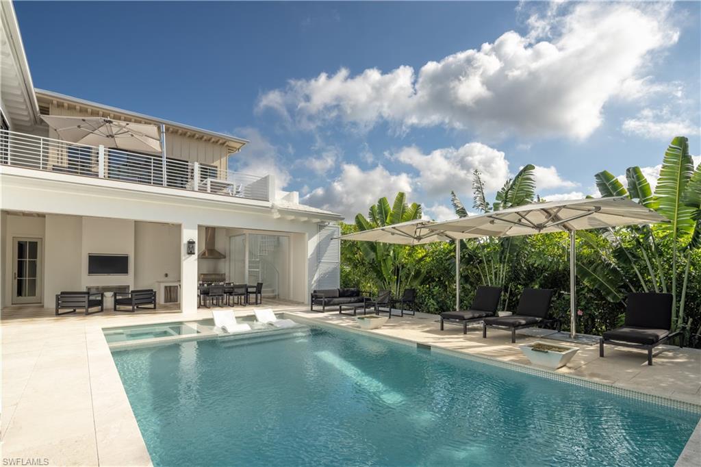 PARK SHORE - Residential