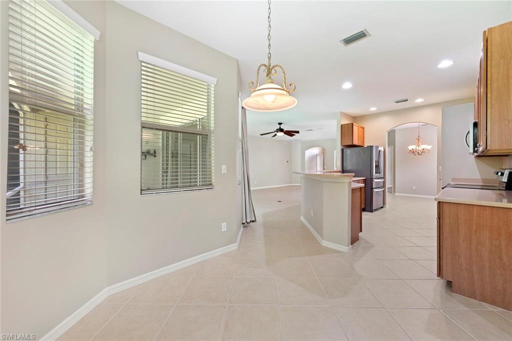 COLONIAL OAKS - Residential