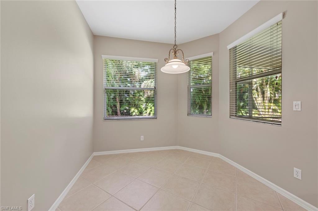 COLONIAL OAKS - Residential