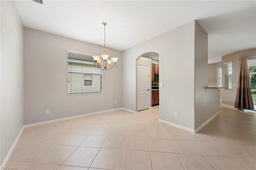 COLONIAL OAKS - Residential