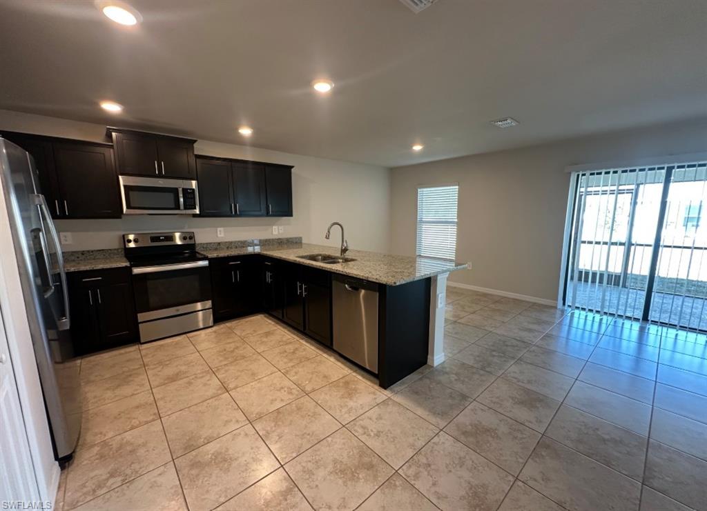 CAPE CORAL - Residential Lease
