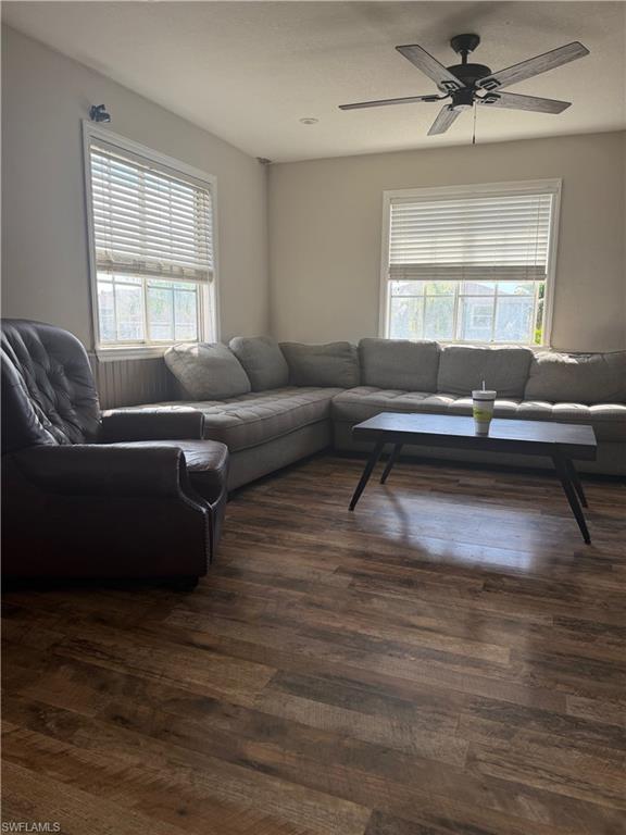 SAN CARLOS PARK - Residential