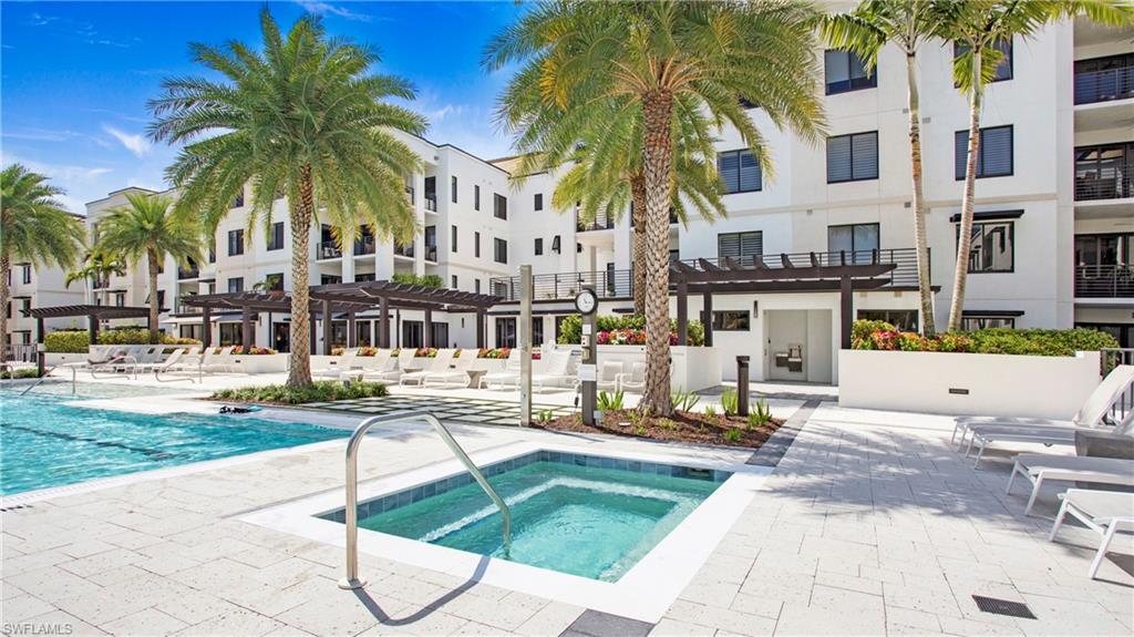 ELEVEN ELEVEN CENTRAL - Residential