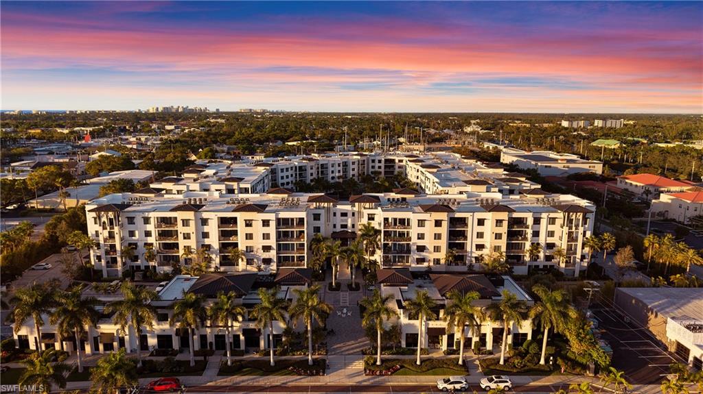 ELEVEN ELEVEN CENTRAL - Residential