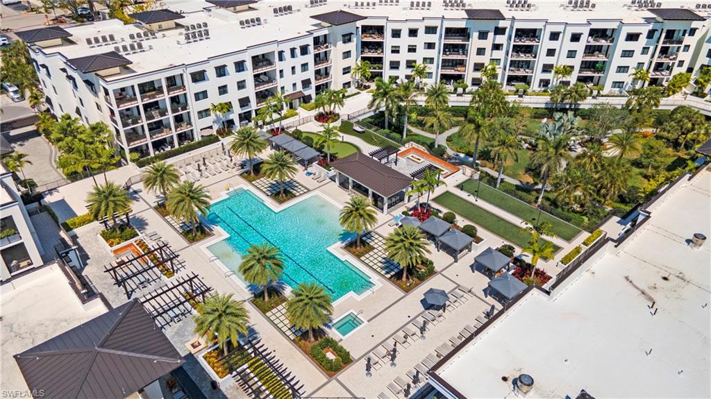 ELEVEN ELEVEN CENTRAL - Residential