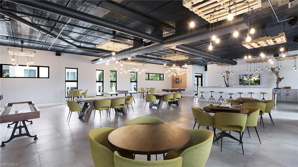 ELEVEN ELEVEN CENTRAL - Residential