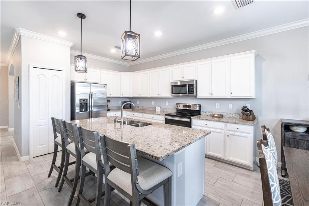 PORTICO - Residential