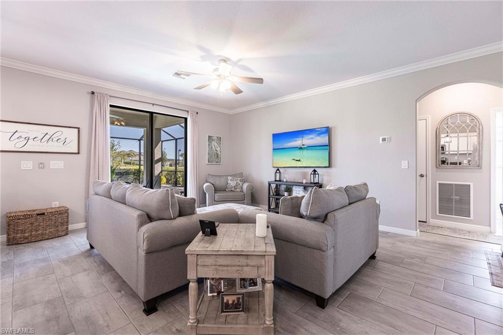 PORTICO - Residential