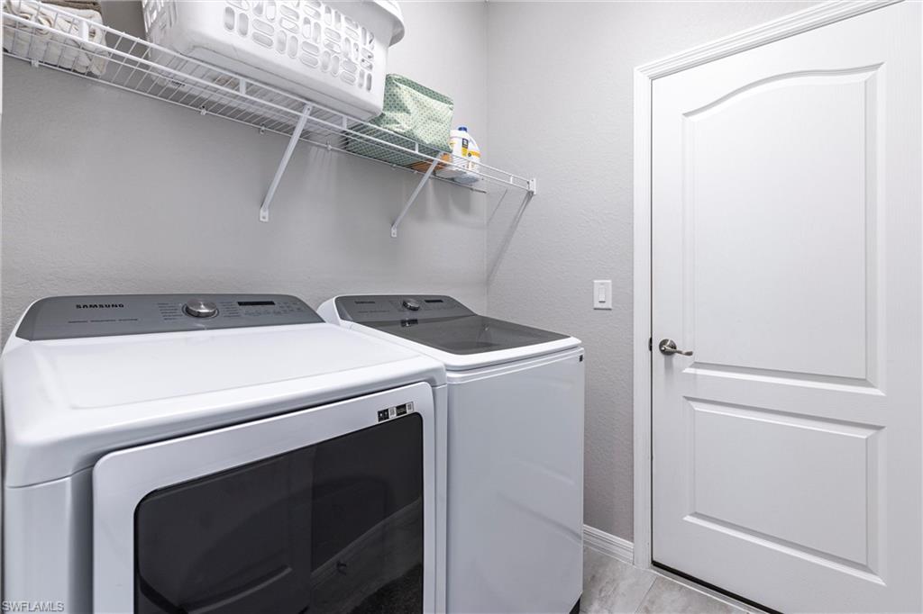 PORTICO - Residential