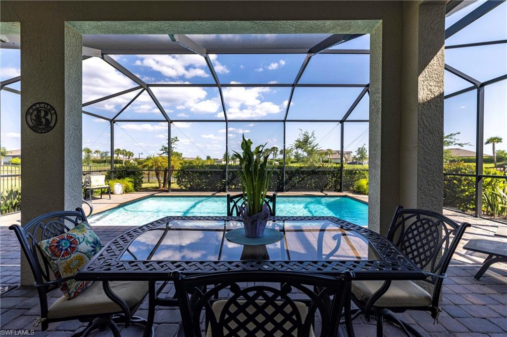 PORTICO - Residential