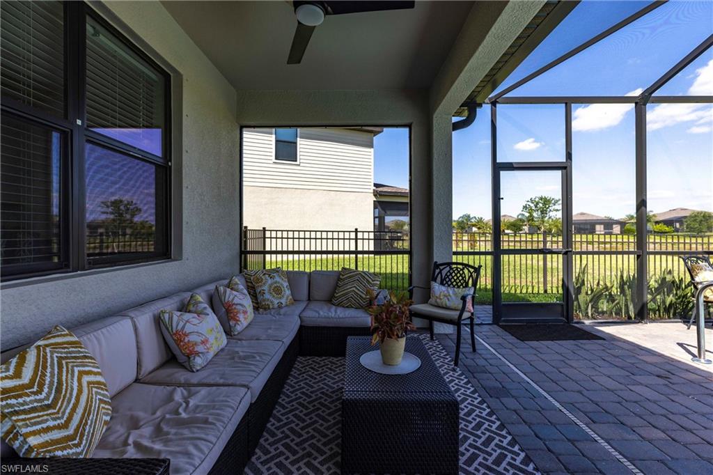 PORTICO - Residential