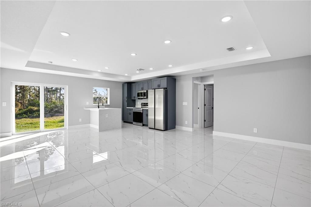 Photo of 1044 Cresthaven ST, LEHIGH ACRES, FL 33974 (MLS # 225083585)