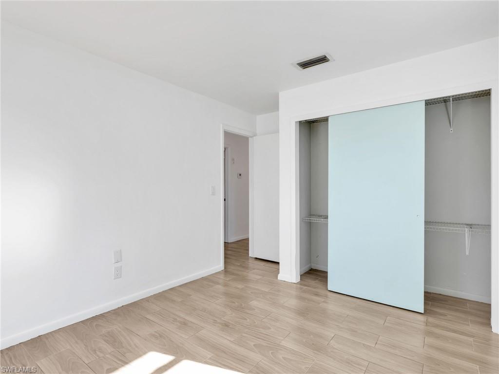 GOLDEN GATE CITY - Residential