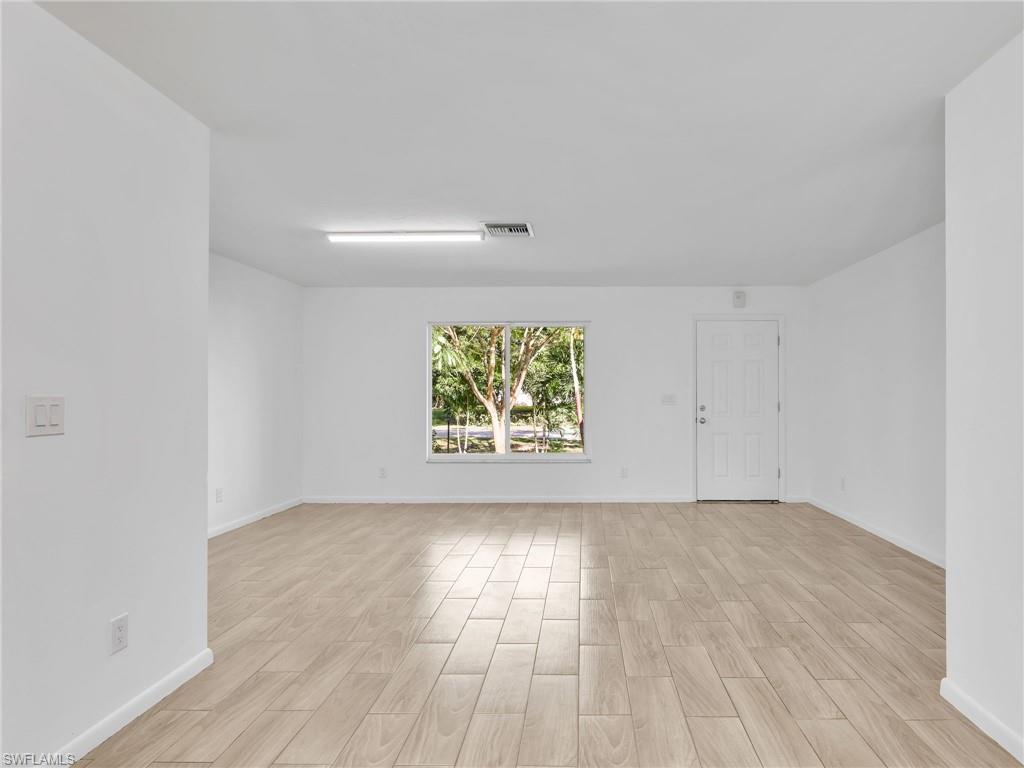 GOLDEN GATE CITY - Residential