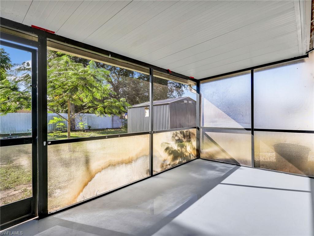 GOLDEN GATE CITY - Residential