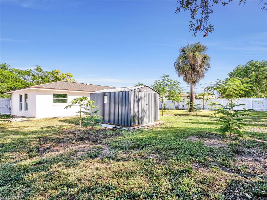 GOLDEN GATE CITY - Residential