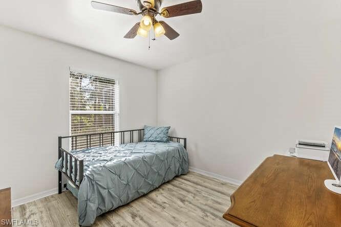 SAN CARLOS PARK - Residential