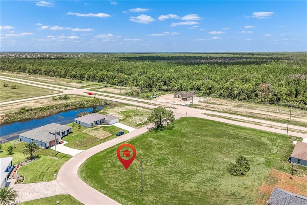 CAPE CORAL - Land