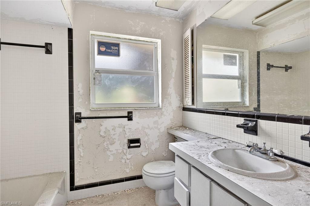 SHELL HARBOR - Residential