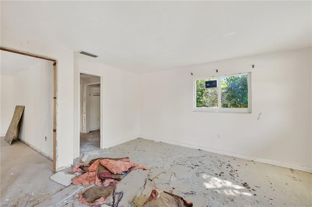 SHELL HARBOR - Residential