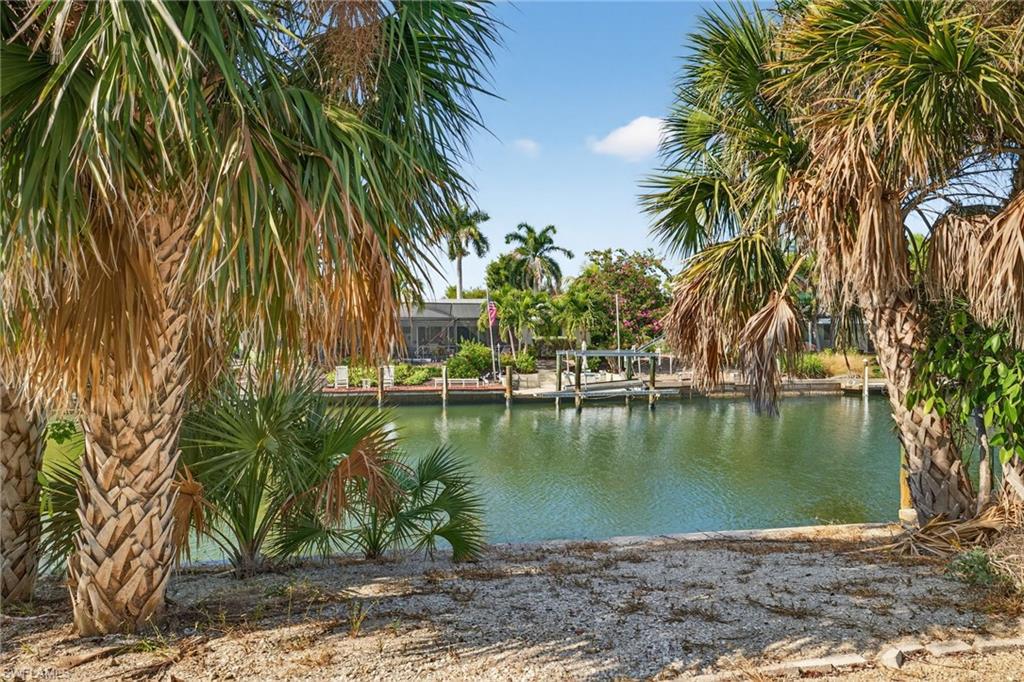 SHELL HARBOR - Residential