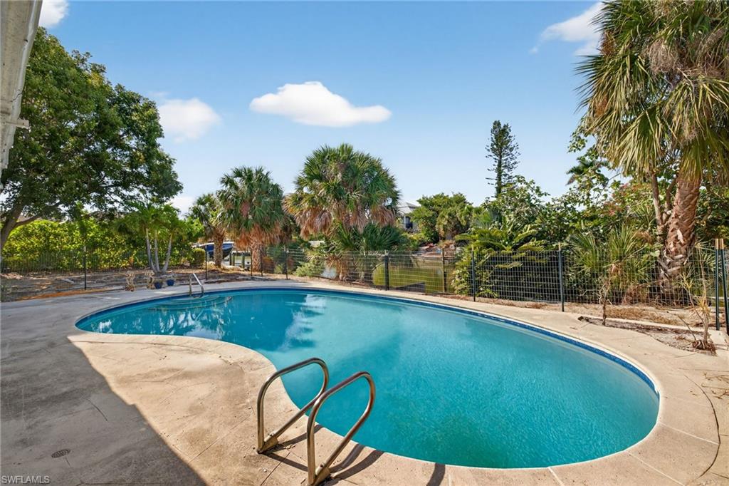 SHELL HARBOR - Residential