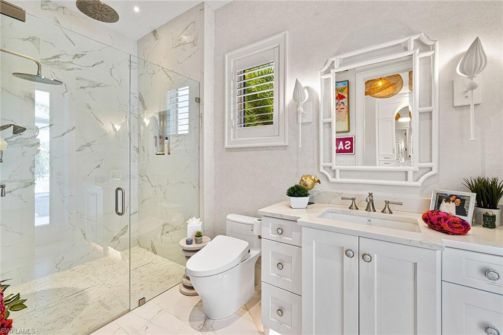 ROYAL HARBOR - Residential