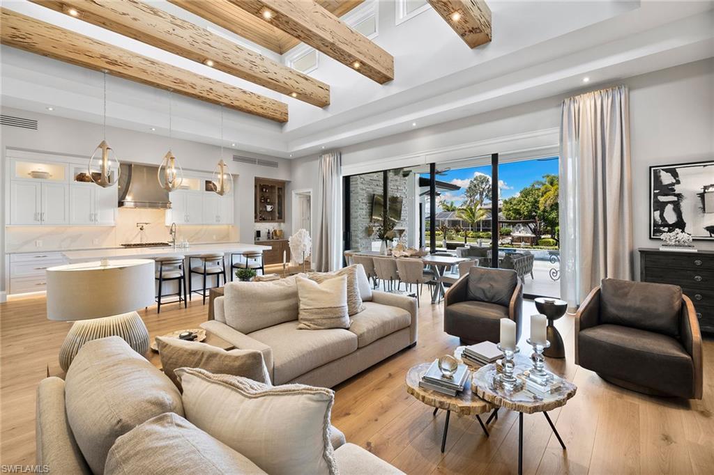 ROYAL HARBOR - Residential