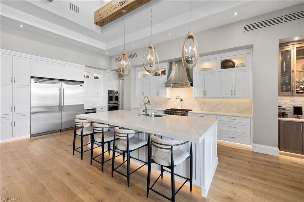 ROYAL HARBOR - Residential